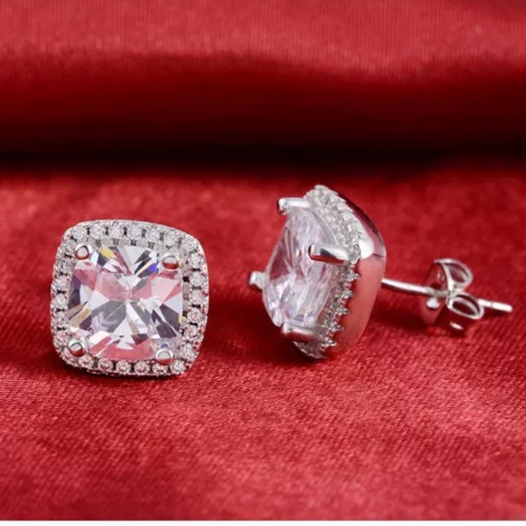 New Women’s 925 Silver Beautiful Diamond Earrings - Picture 4 of 5